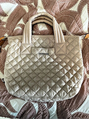 MZ WALLACE Small Sutton Deluxe Quilted Tote in Cream